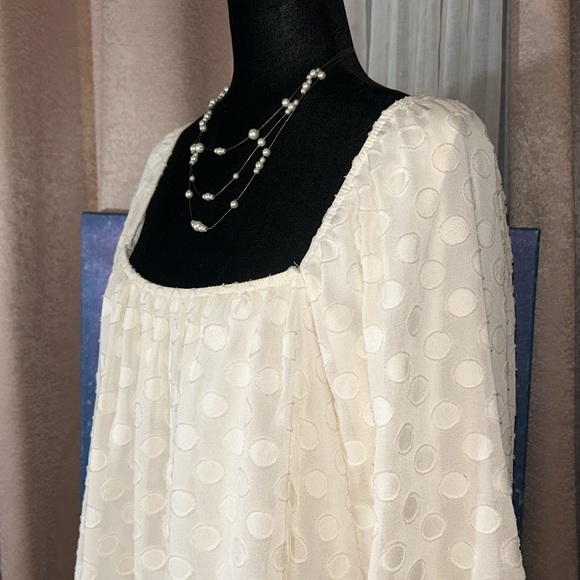 Show Me Your MuMu Size S Cream Pocketed Dress - Picture 4 of 13